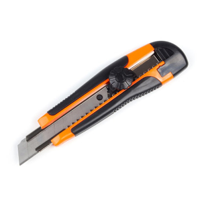 Ніж посилений з відломним лезом 18мм гумова ручка ПОЛАКС /23-003 /уп 24шт Ніж посилений з відломним лезом 18мм гумова ручка ПОЛАКС /23-003 /уп 24шт