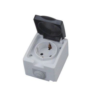 Розетка 1-я зовнішня з кришкою /198/уп.10шт