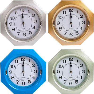 Годинник настінний прямокутний 696 22/22см Фігурний