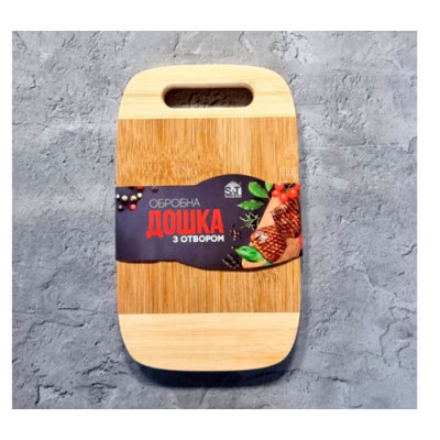 Дошка кухонна обробна дерев`яна бамбукова з отвором 25*15*1,6см